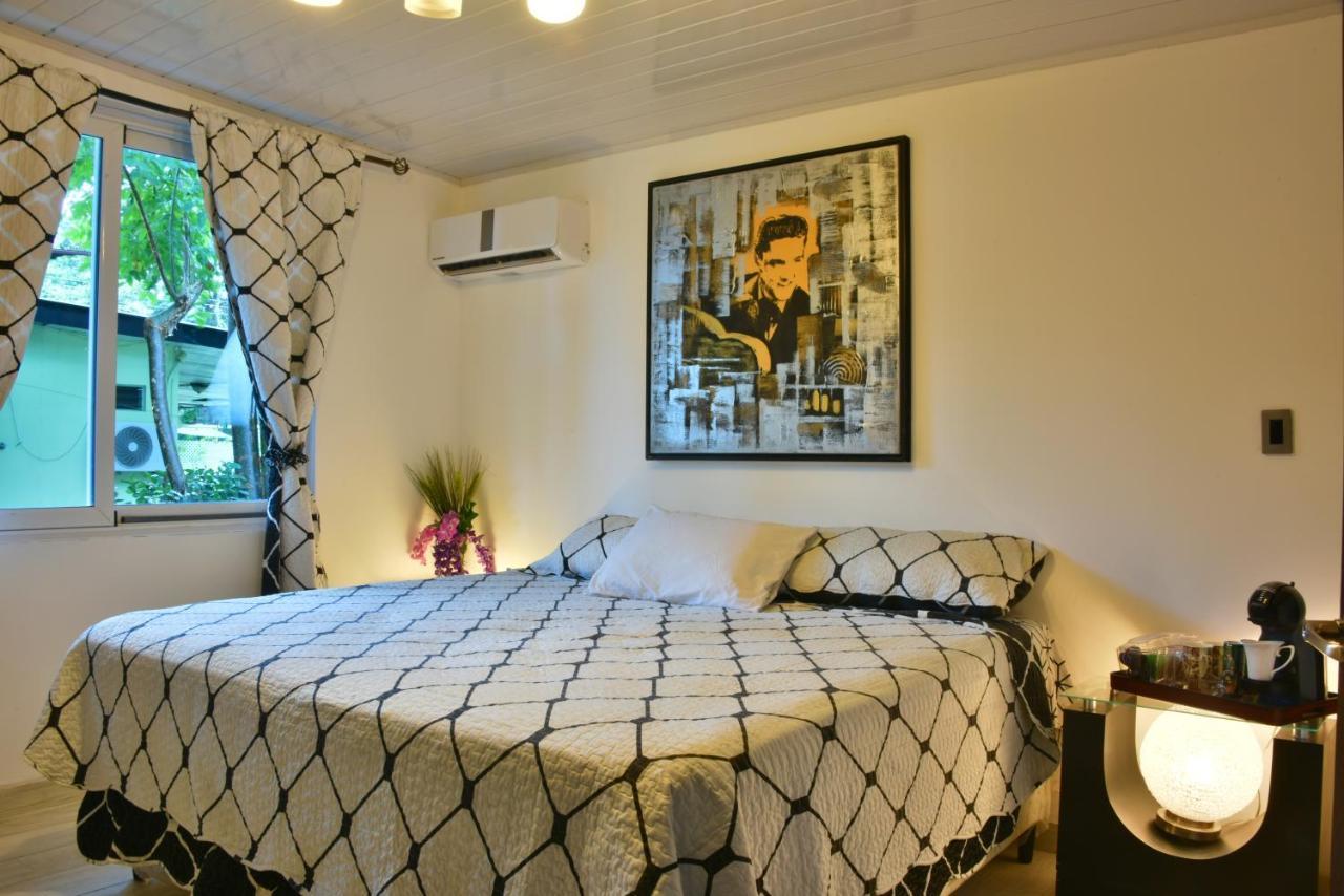 La Romantica Bed & Breakfast Contadora Island Ngoại thất bức ảnh
